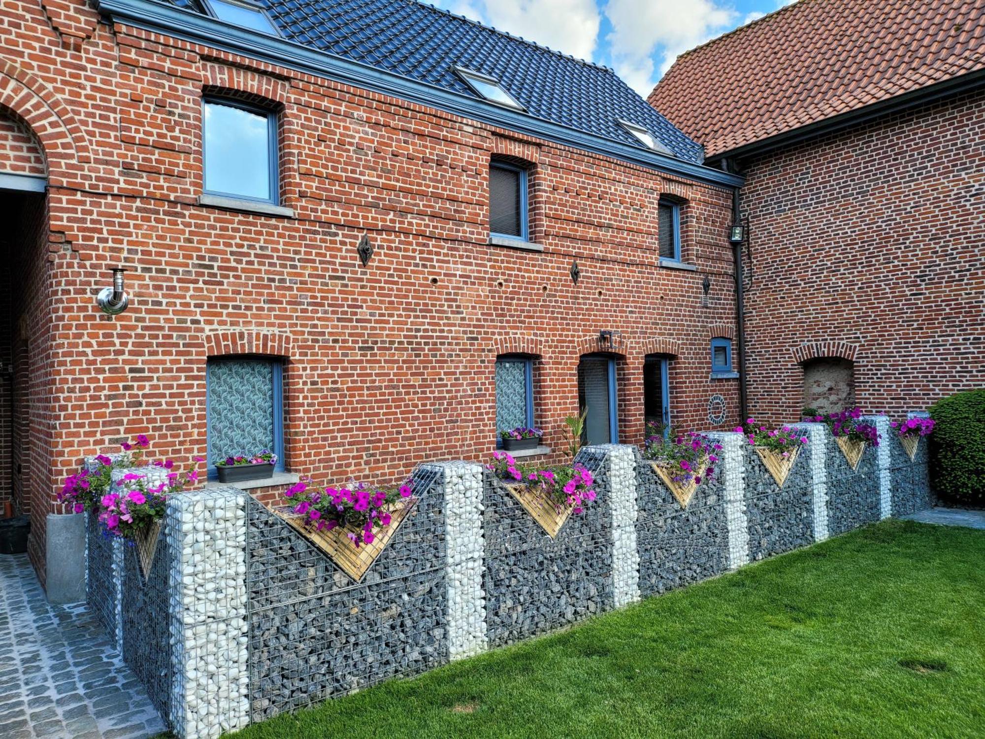 Вилла La Ferme Bleue Турне Экстерьер фото